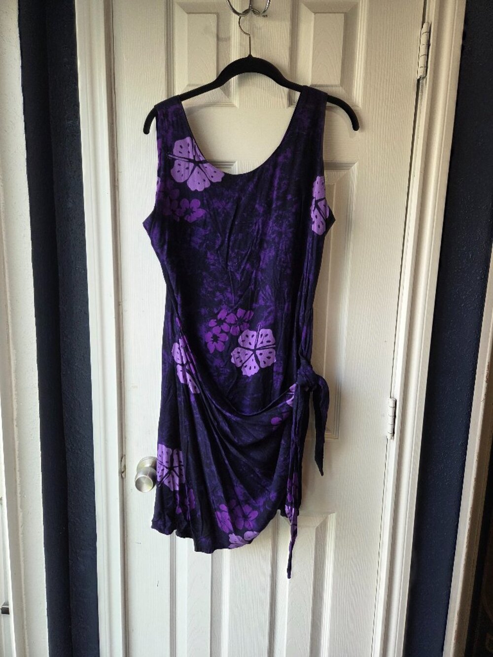 Young Fashion Batik  Purple & Navy Sleeveless Hawaiian Dress  Size L